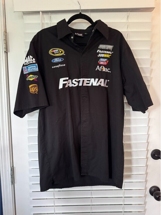 Carl Edwards Chase Authentics #99 Fastenal Pit Shirt Size Large Button Up Snaps